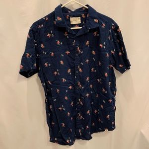 Free Planet Christmas Santa Skiing & Sledding Pattern Button Down Shirt Size L